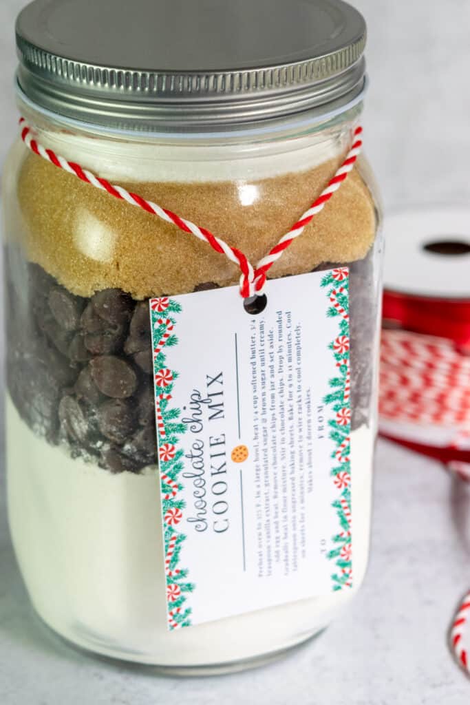 Easy Chocolate Chip Cookie Mix in a Jar (Gift Tags Included ...